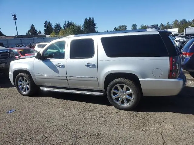 2013 GMC YUKON XL DENALI  