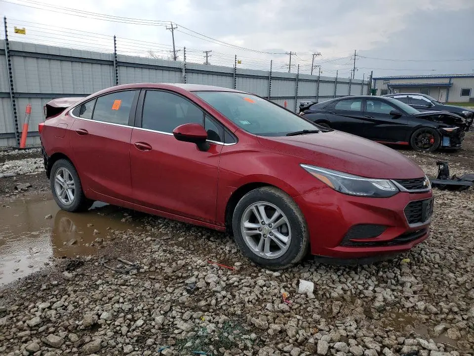 2017 CHEVROLET CRUZE LT  