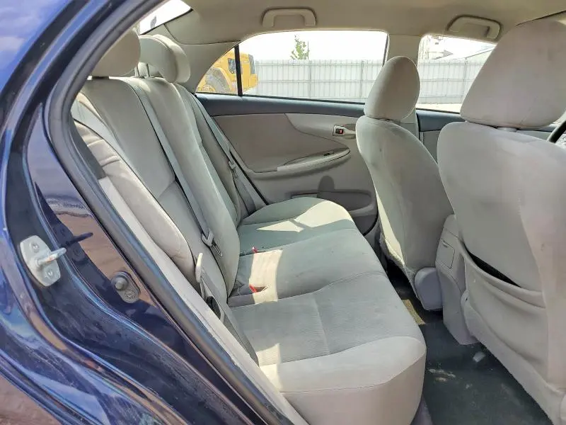 2012 TOYOTA COROLLA LE  