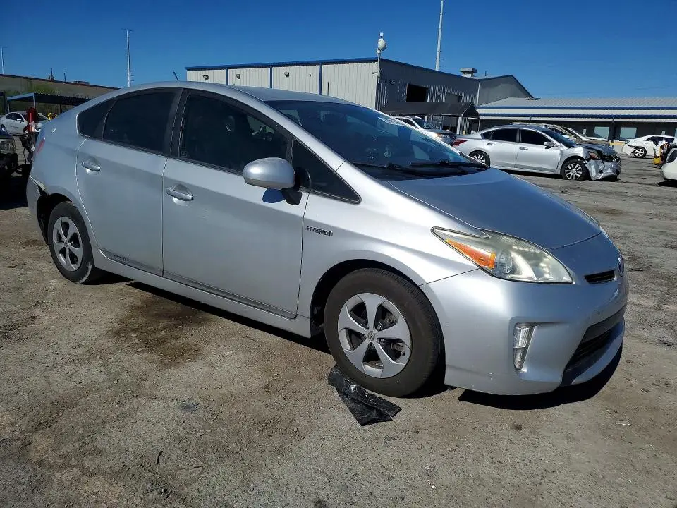 2014 TOYOTA PRIUS TWO  