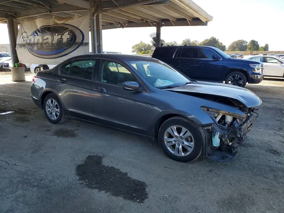 2011 HONDA ACCORD SE  