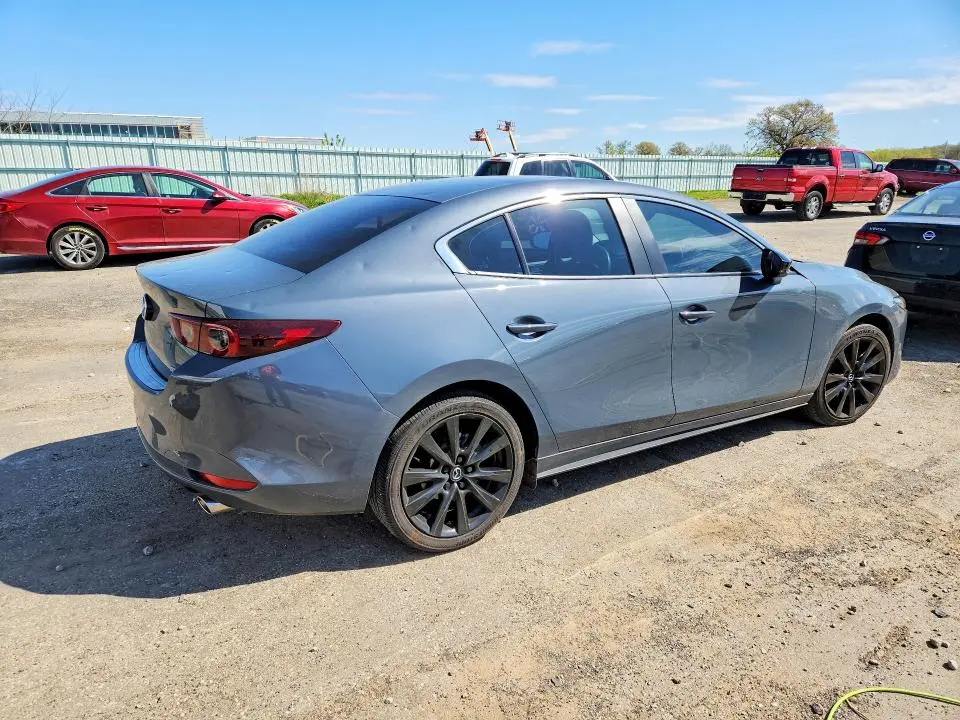 2023 MAZDA 3   