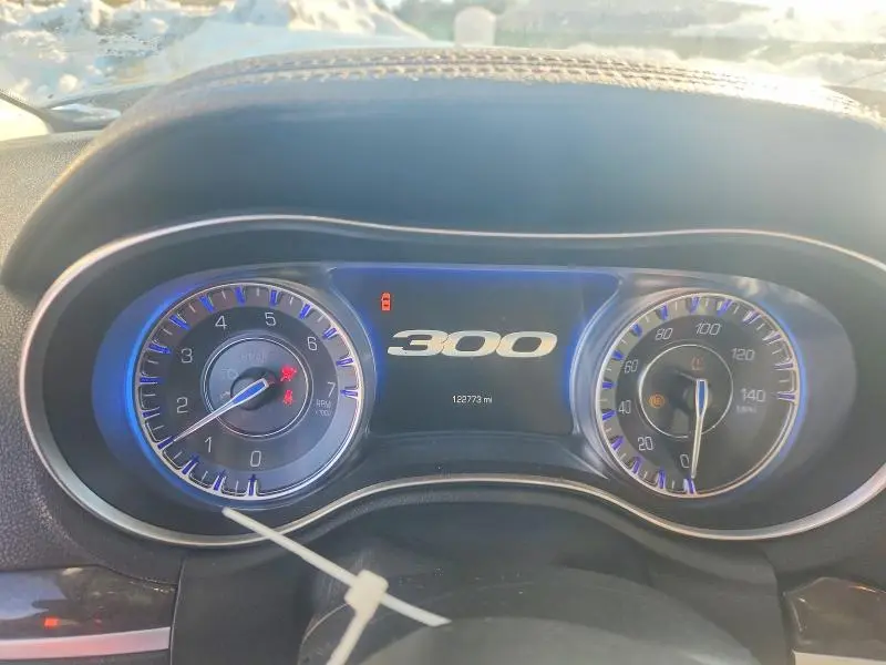 2016 CHRYSLER 300C   