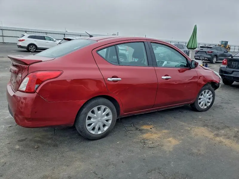 2018 NISSAN VERSA S  
