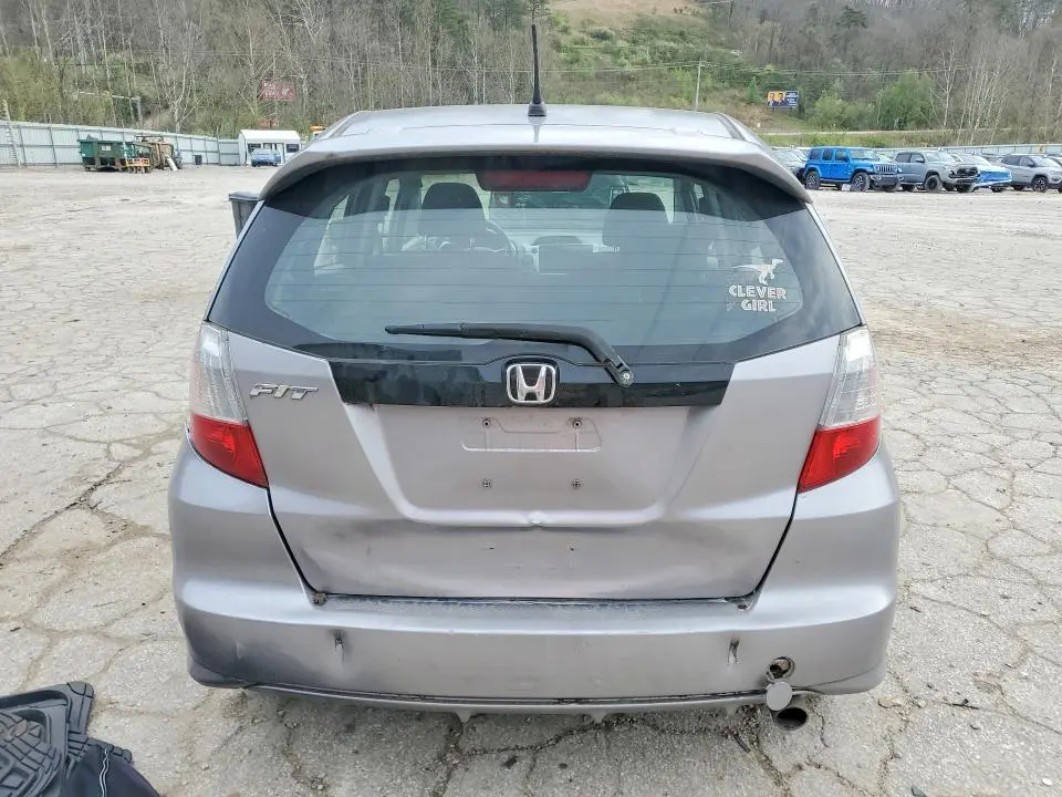 2010 HONDA FIT SPORT  