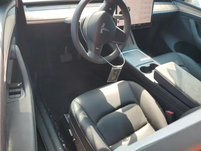 2024 TESLA MODEL Y 