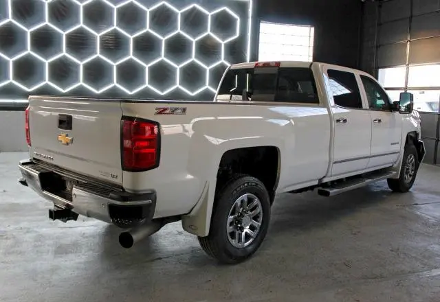 2016 CHEVROLET SILVERADO K3500 LTZ  