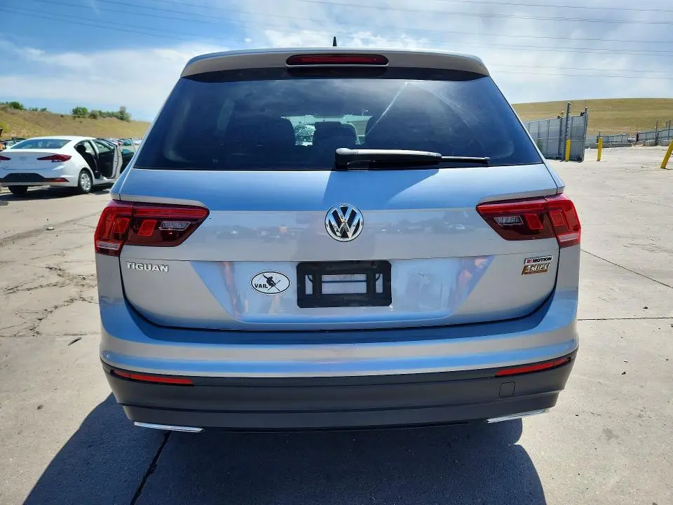 2020 VOLKSWAGEN TIGUAN S  