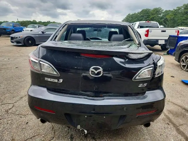 2011 MAZDA 3 S  
