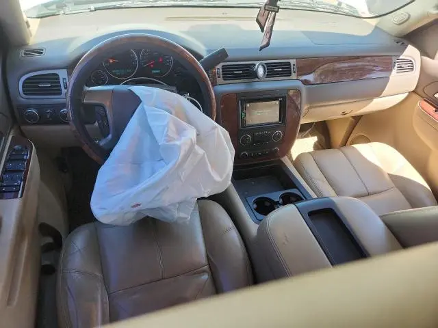 2011 CHEVROLET TAHOE K1500 LT  