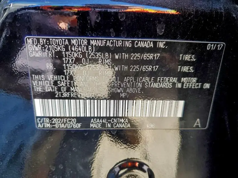 2017 TOYOTA RAV4 XLE  