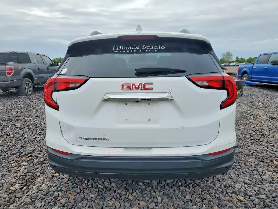 2021 GMC TERRAIN SLE  