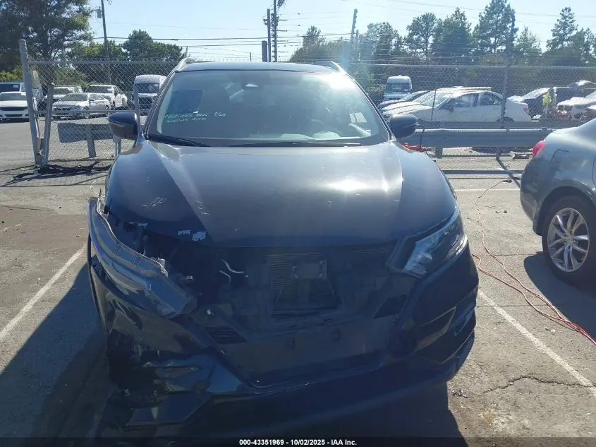 2021 NISSAN ROGUE SPORT SV FWD XTRONIC CVT