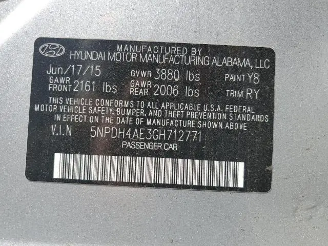 2016 HYUNDAI ELANTRA SE  