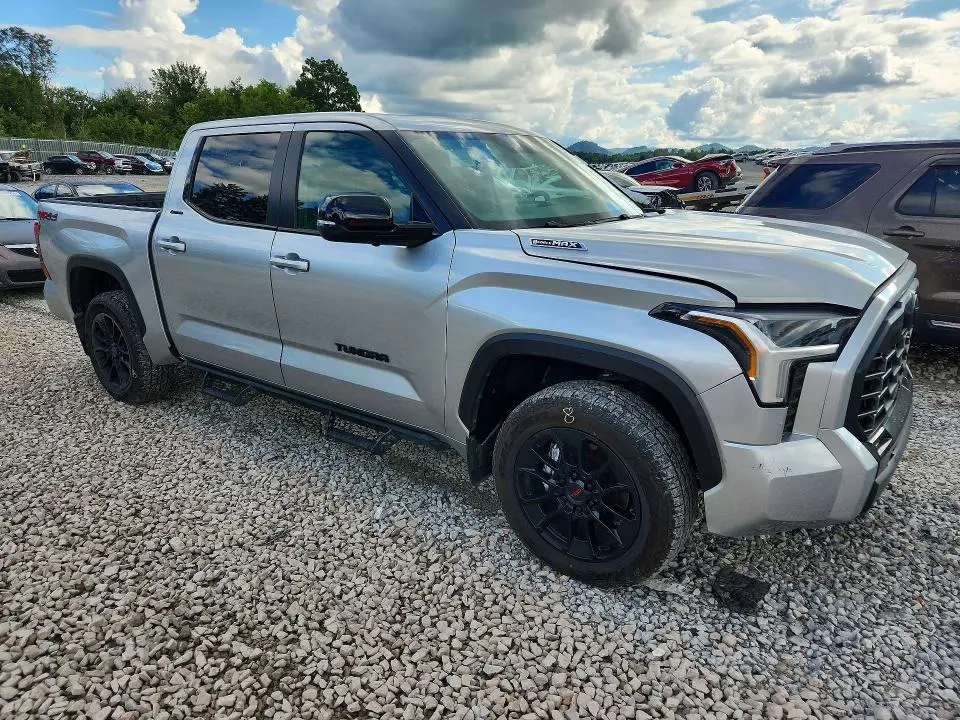 2026 TOYOTA TUNDRA LIMITED HV  