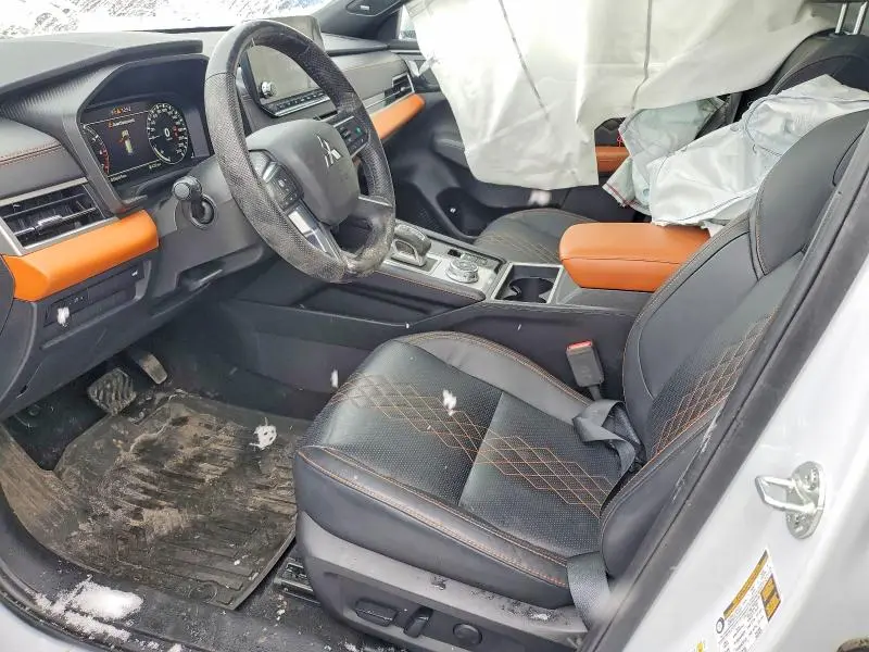 2023 MITSUBISHI OUTLANDER SEL  