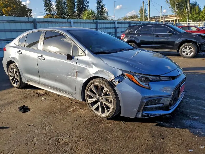 2021 TOYOTA COROLLA SE  