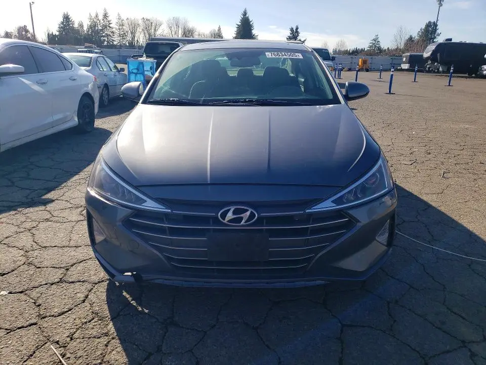 2019 HYUNDAI ELANTRA SEL  
