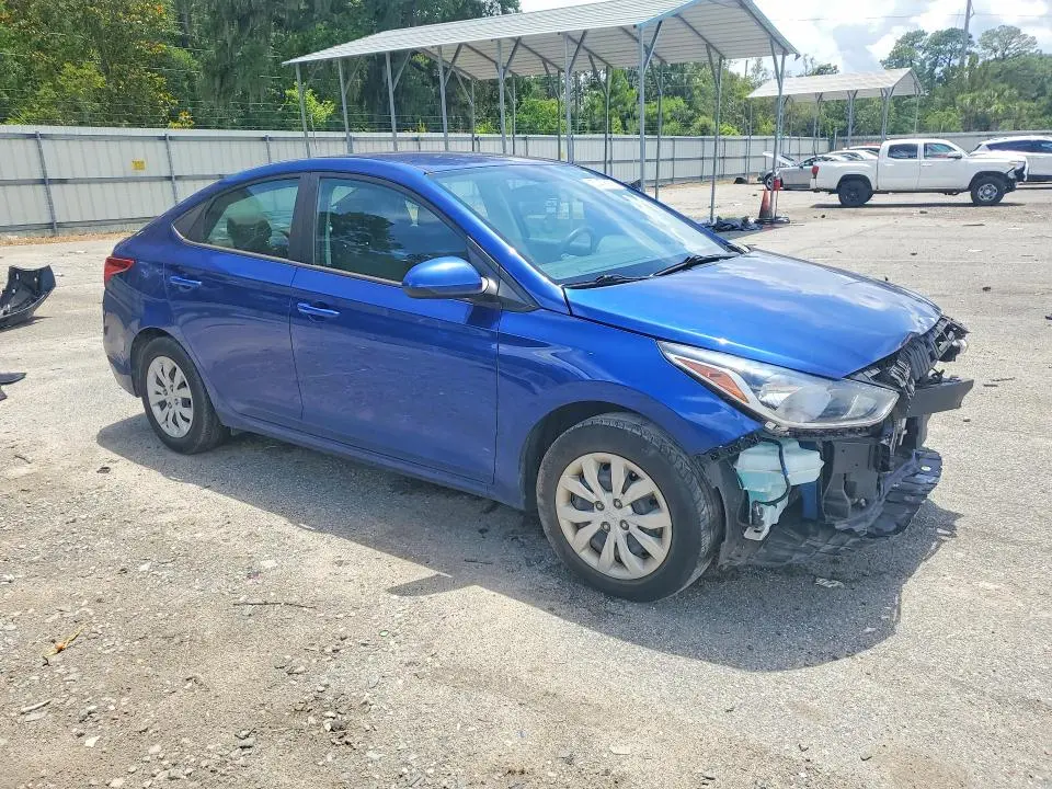 2022 HYUNDAI ACCENT SE  