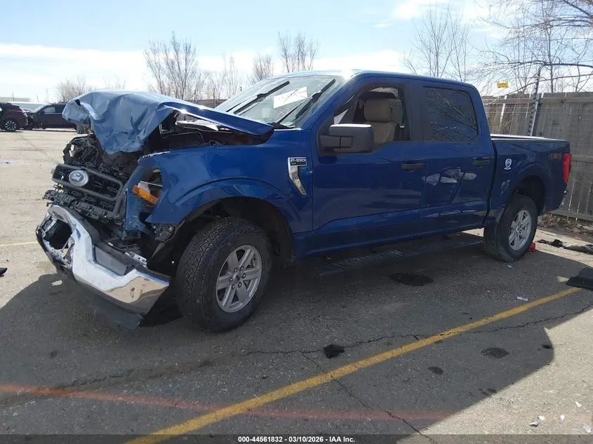 2023 FORD F-150 XLT