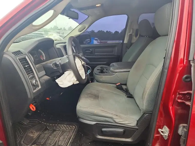 2014 RAM 1500 ST  
