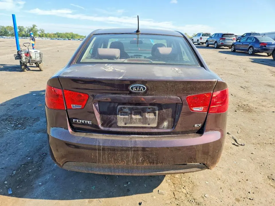 2010 KIA FORTE EX  