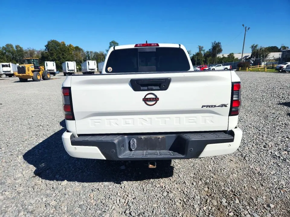 2023 NISSAN FRONTIER PRO-4X  