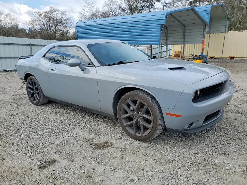2021 DODGE CHALLENGER SXT  