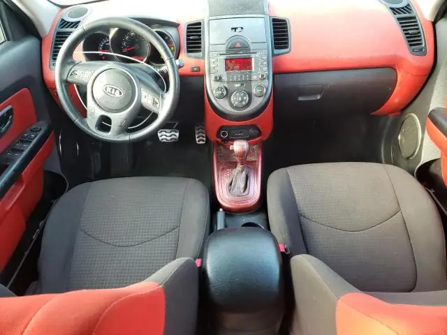 2011 KIA SOUL +  