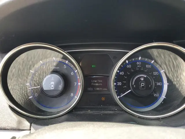 2013 HYUNDAI SONATA SE  