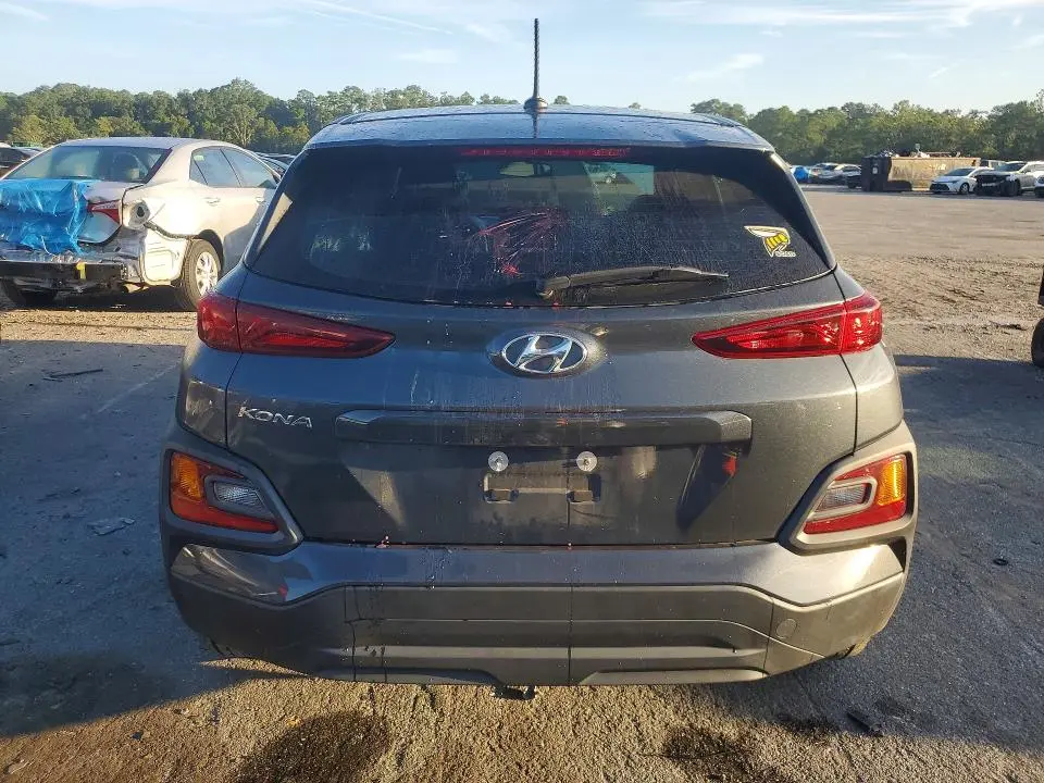 2018 HYUNDAI KONA SE  