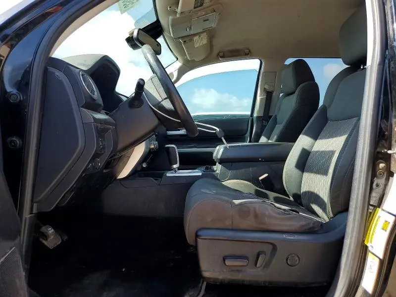 2018 TOYOTA TUNDRA CREWMAX SR5 V8