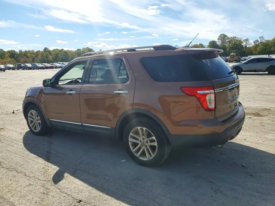 2011 FORD EXPLORER XLT  