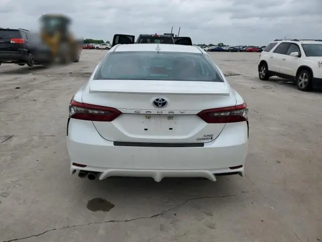 2022 TOYOTA CAMRY XSE  