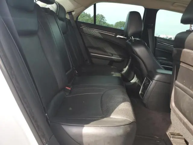 2015 CHRYSLER 300C   