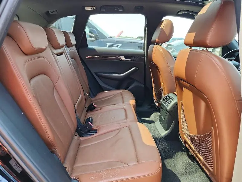 2010 AUDI Q5 PREMIUM PLUS  