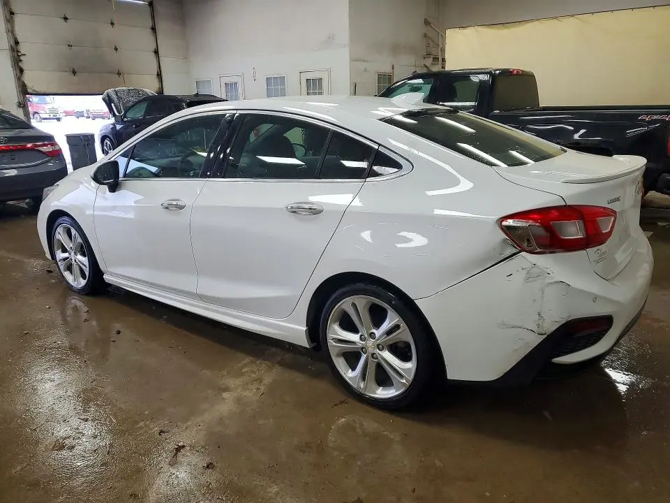 2017 CHEVROLET CRUZE PREMIER  