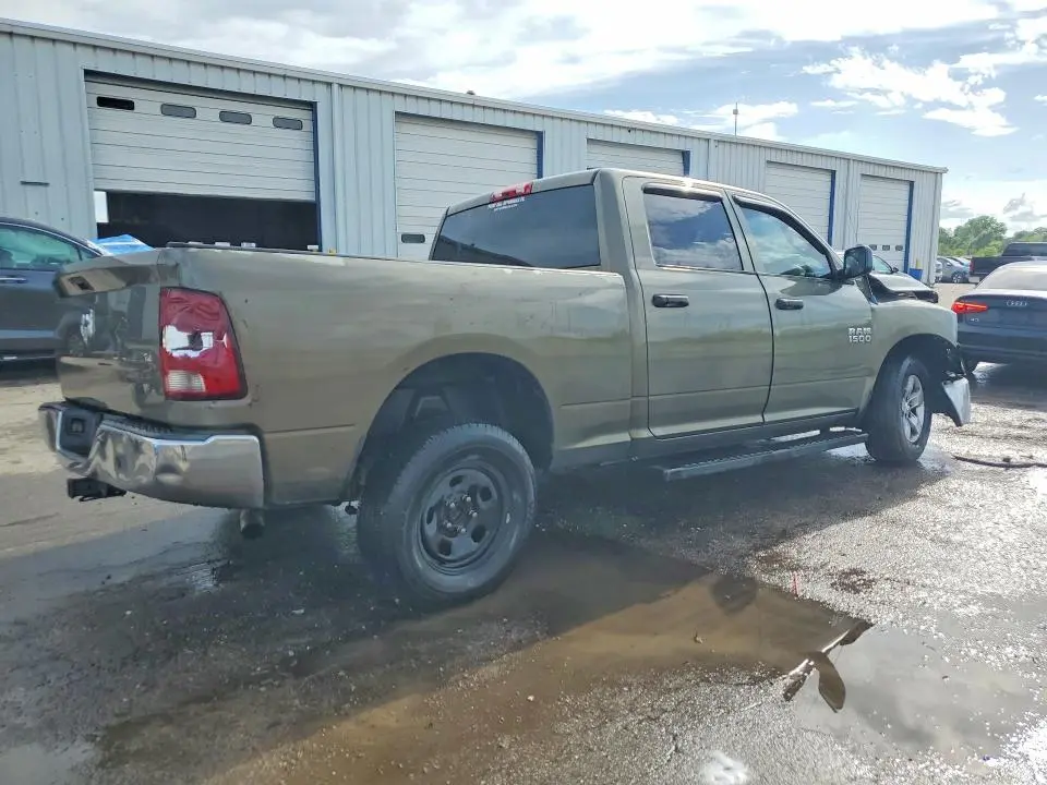2013 RAM 1500 ST  