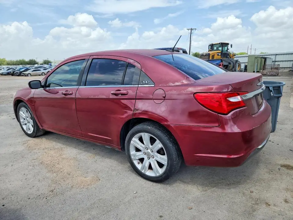 2013 CHRYSLER 200 LX  