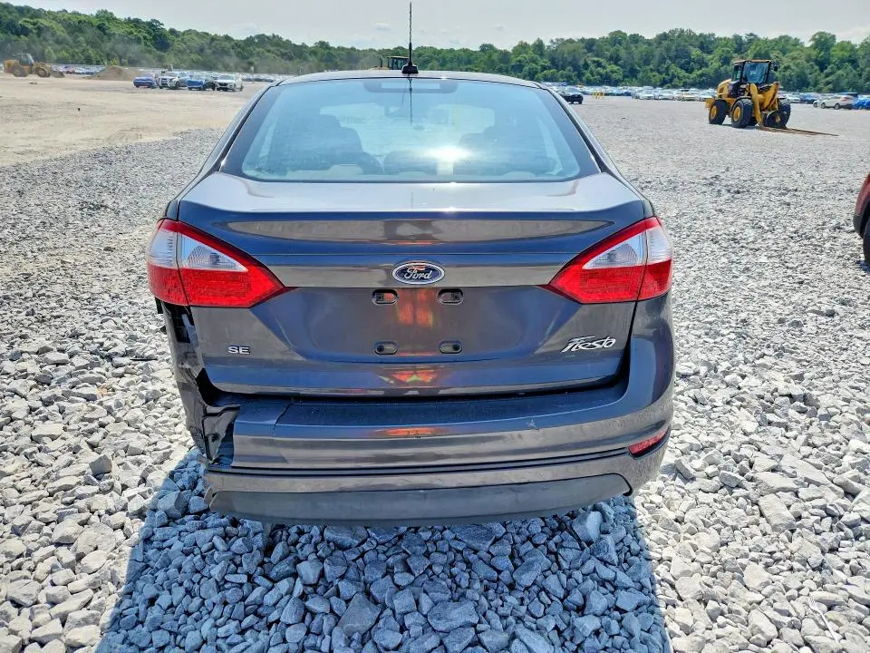 2015 FORD FIESTA SE  