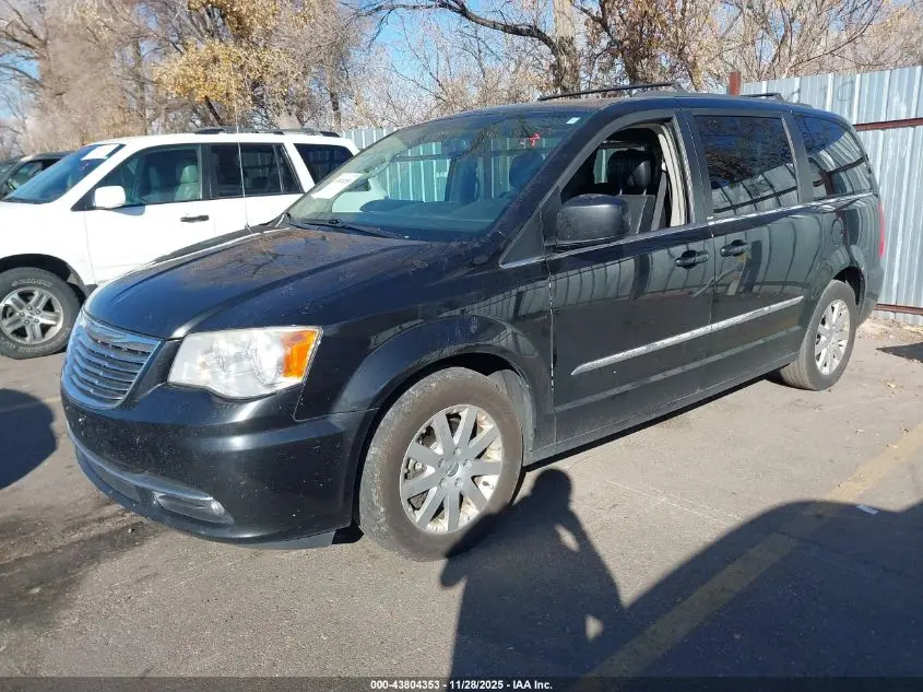2013 CHRYSLER TOWN & COUNTRY TOURING