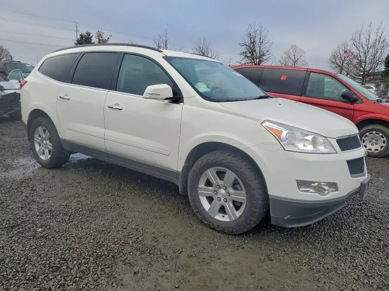 2012 CHEVROLET TRAVERSE LT  