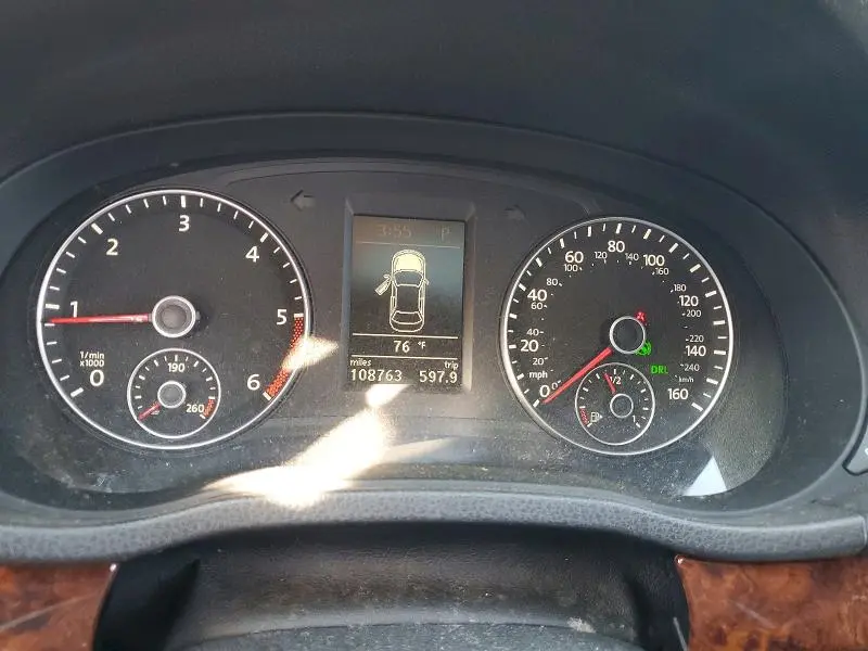 2012 VOLKSWAGEN PASSAT SEL  