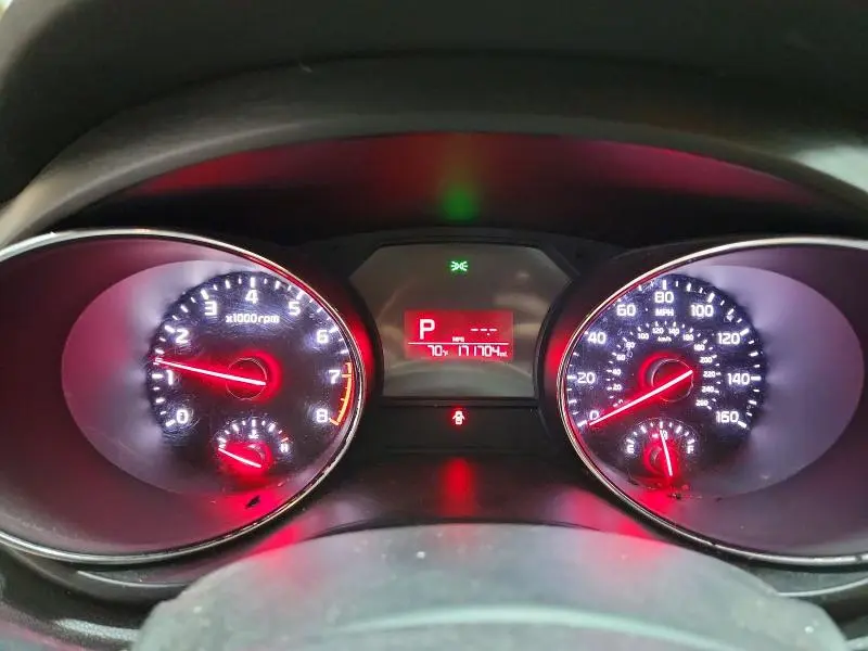 2018 KIA SEDONA LX  
