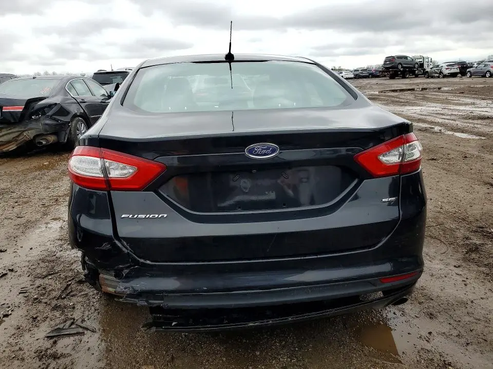 2016 FORD FUSION SE  