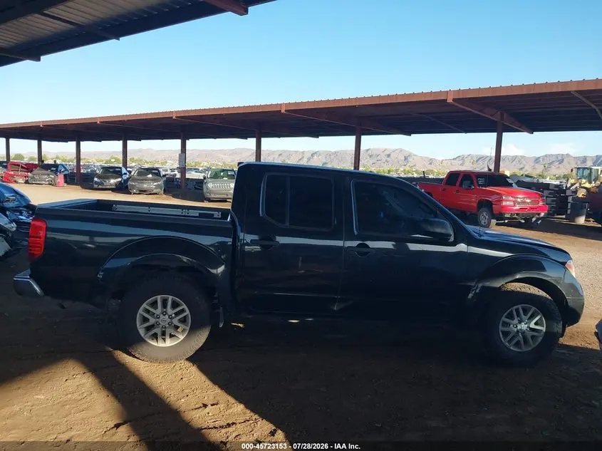 2016 NISSAN FRONTIER SV