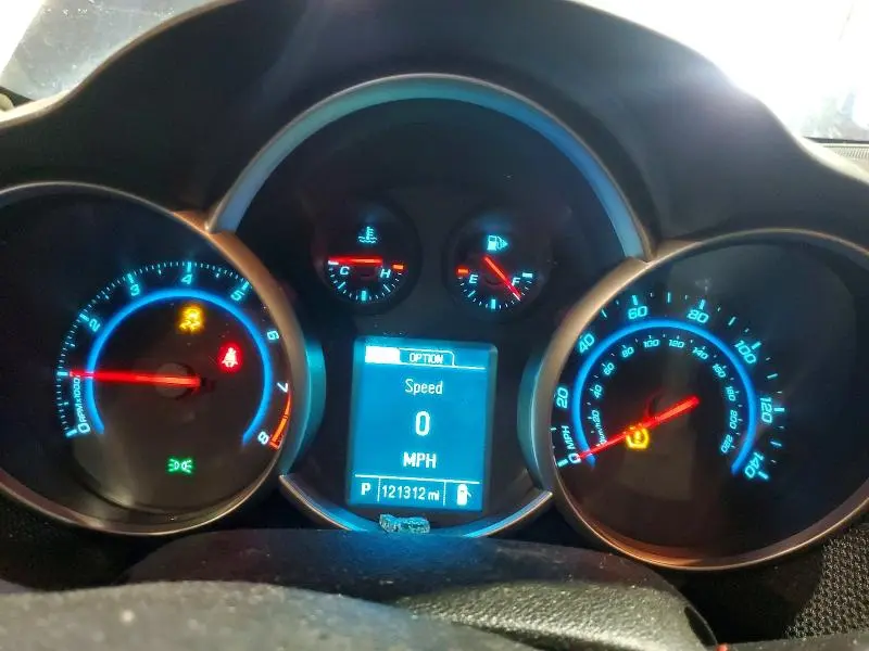 2015 CHEVROLET CRUZE LT  