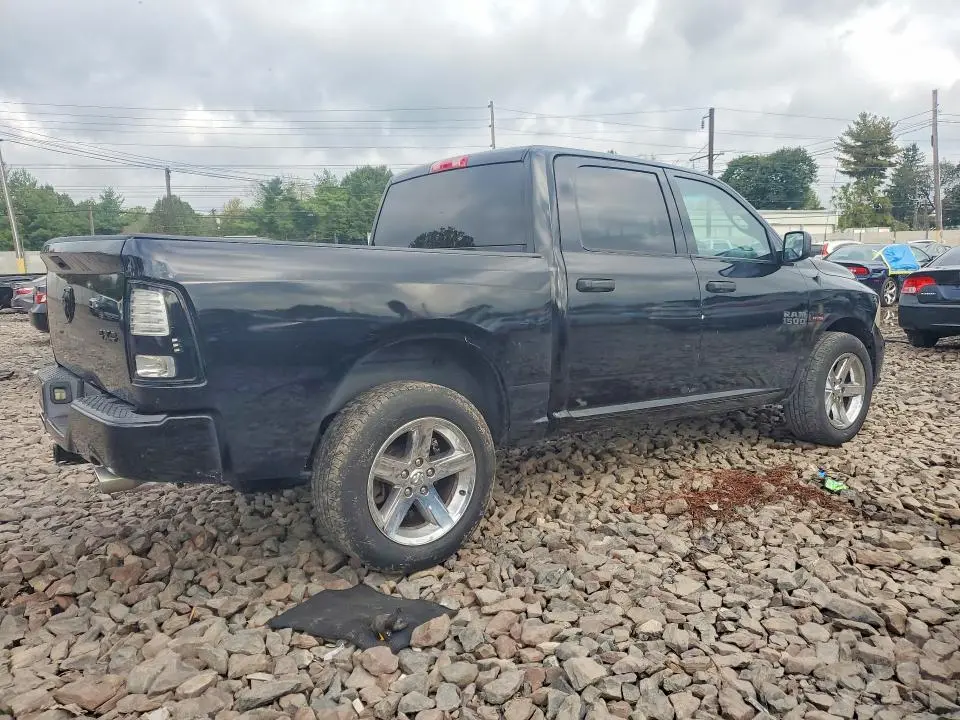 2014 RAM 1500 ST  