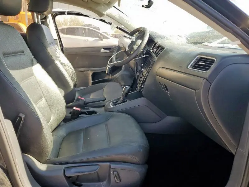 2014 VOLKSWAGEN JETTA SE  