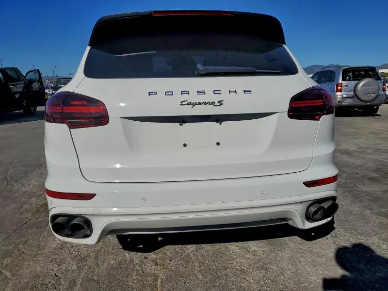 2017 PORSCHE CAYENNE SE HYBRID PLATINUM  